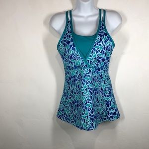 Merrell blue and green opti-wick and upf 50+ protection tank size medium